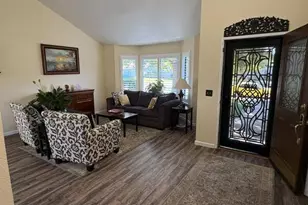 8823 Bradbury Ct, Elk Grove, CA 95624 - Photo 3