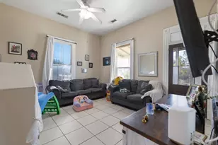 130 E 4th St, Hanford, CA 93230 - Photo 7