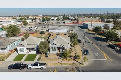 130 E 4th Street, Hanford, CA 93230 - Photo 31