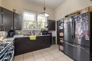 130 E 4th St, Hanford, CA 93230 - Photo 15