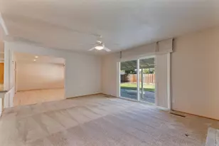 1009 Lexington Dr, Modesto, CA 95350 - Photo 17