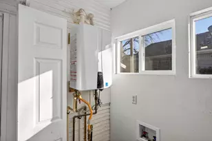 3833 38th St, Sacramento, CA 95820 - Photo 21