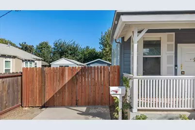 1736 Baker Avenue, Escalon, CA 95320 - Photo 35