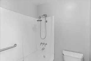 1736 Baker Ave, Escalon, CA 95320 - Photo 23