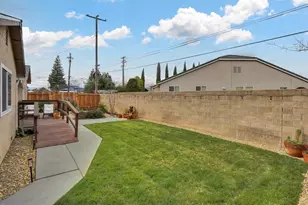 8805 Halverson Dr, Elk Grove, CA 95624 - Photo 31