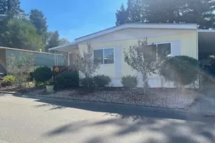 Danielle Way, Folsom, CA 95630 - Photo 3