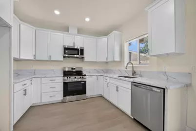 679 El Camino Avenue, Sacramento, CA 95815 - Photo 17