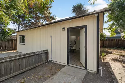 332 Hinkley Avenue, Oakdale, CA 95361 - Photo 27
