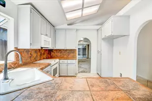 521 Pecan Dr, Ripon, CA 95366 - Photo 11
