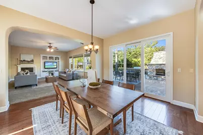 5617 Mariolyn Court, Elk Grove, CA 95757 - Photo 13