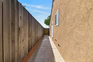 6065 40th Ave, Sacramento, CA 95824 - Photo 23
