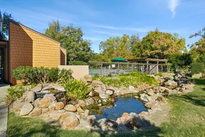 736 Woodside Lane East #1, Sacramento, CA 95825 - Photo 37