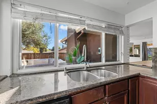 8281 Moss Oak Ave, Citrus Heights, CA 95610 - Photo 13