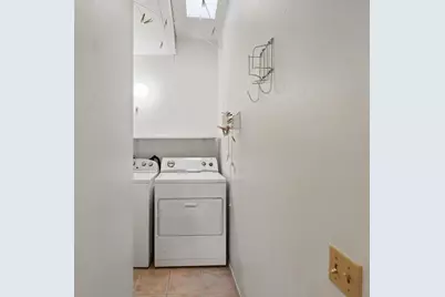 558 Villanova, Davis, CA 95616 - Photo 23
