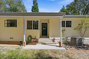 10821 Arrow Point Pl, Grass Valley, CA 95949 - Photo 3