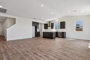 7835 Rivermeadow Wy, Sacramento, CA 95832 - Photo 5
