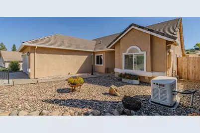 1077 Mockingbird Hill, Valley Springs, CA 95252 - Photo 3