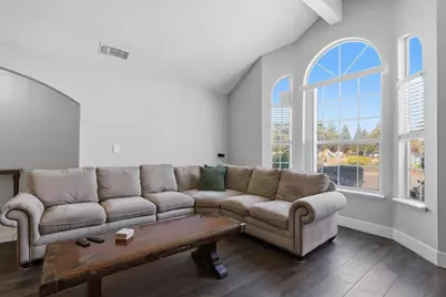 1852 Harbor Town Dr, Yuba City, CA 95993 - Photo 11