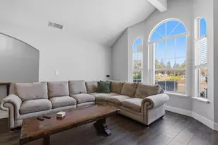 1852 Harbor Town Dr, Yuba City, CA 95993 - Photo 11
