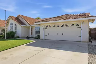 1852 Harbor Town Dr, Yuba City, CA 95993 - Photo 3