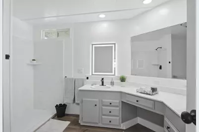 S Carpenter Rd #114, Modesto, CA 95351 - Photo 23