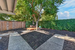 43 Paddle Ct, Sacramento, CA 95833 - Photo 3