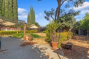 213 Palm Ave, Modesto, CA 95350 - Photo 23