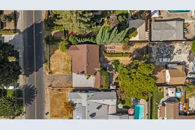 213 Palm Avenue, Modesto, CA 95350 - Photo 29