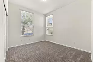 4716 Coppola Cir, Elk Grove, CA 95757 - Photo 37