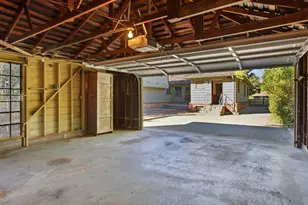 4321 Moss Dr, Sacramento, CA 95822 - Photo 35
