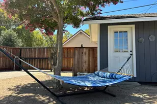 215 S Hutchins St, Lodi, CA 95240 - Photo 33