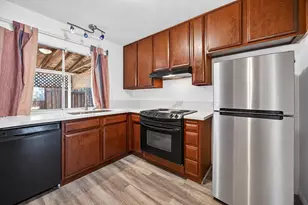 9429 Williamette Way, Sacramento, CA 95826 - Photo 13
