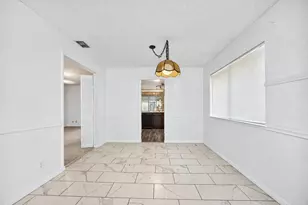 9429 Williamette Way, Sacramento, CA 95826 - Photo 9