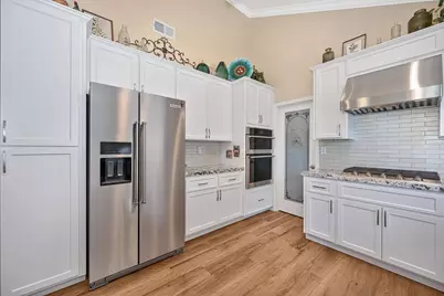 9244 Cupertino Drive, Elk Grove, CA 95624 - Photo 37