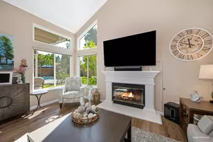 9244 Cupertino Dr, Elk Grove, CA 95624 - Photo 45