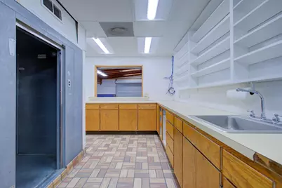 9215 E Highway 140, Planada, CA 95365 - Photo 17
