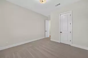 300 Yorktown Ct, Roseville, CA 95747 - Photo 39