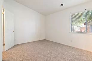 509 Peerman Ct, Modesto, CA 95351 - Photo 9