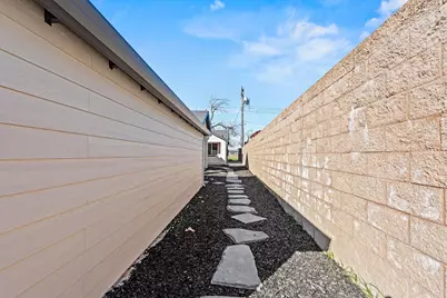3109 29th Ave, Sacramento, CA 95820 - Photo 53