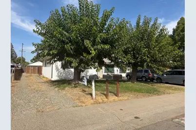 2521 49th Avenue, Sacramento, CA 95822 - Photo 3