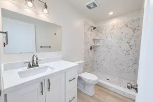 2521 49th Ave, Sacramento, CA 95822 - Photo 9