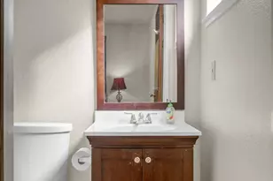 4053 Bairnsdale Way, Sacramento, CA 95826 - Photo 21