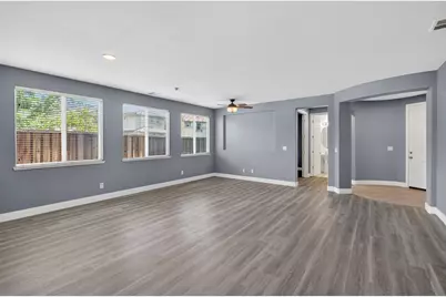 9234 Rushing Creek Way, Elk Grove, CA 95624 - Photo 11