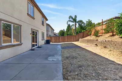 9234 Rushing Creek Way, Elk Grove, CA 95624 - Photo 53