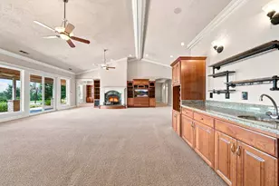 13387 Lark Ct, Redding, CA 96003 - Photo 19