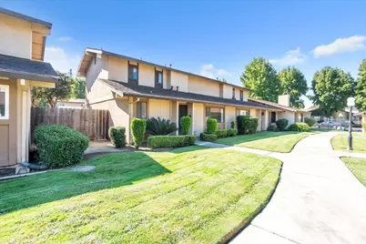 17 W Lancaster Drive, Stockton, CA 95207 - Photo 3