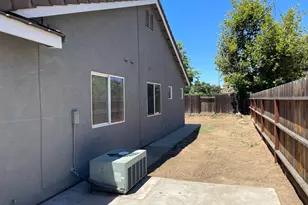 2529 Rushing River Dr, Ceres, CA 95351 - Photo 17
