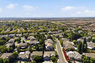 150 Rockmont Cir, Sacramento, CA 95835 - Photo 49
