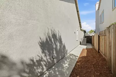 150 Rockmont Circle, Sacramento, CA 95835 - Photo 43