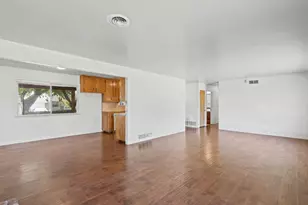 2221 Rainbow Ave, Sacramento, CA 95821 - Photo 9